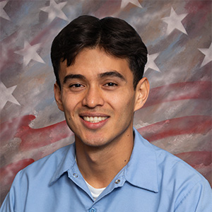 Mauricio B.